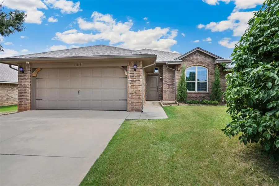 11212 NW 100th Street, Yukon, OK 73099 - #2