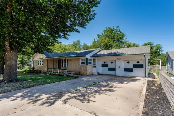 1910 S 13th Street, Chickasha, OK 73018