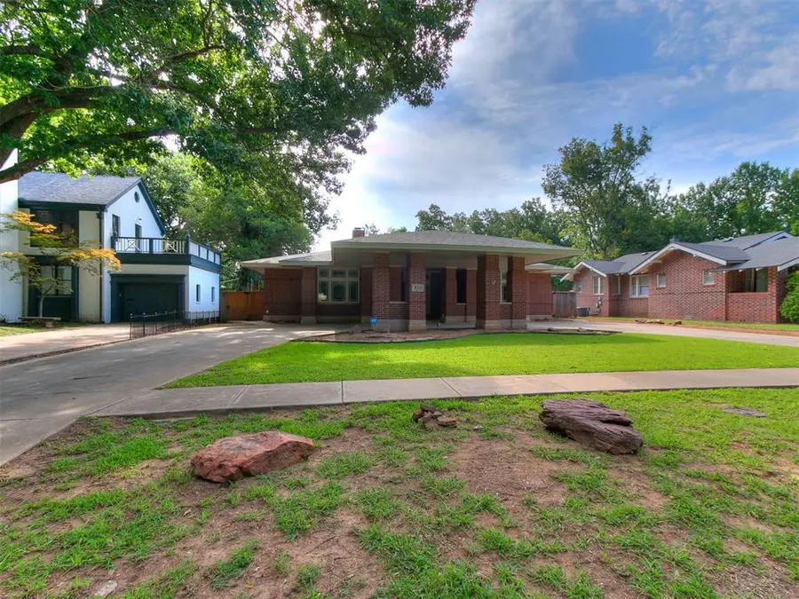 823 S Flood Avenue, Norman, OK 73069 - #2