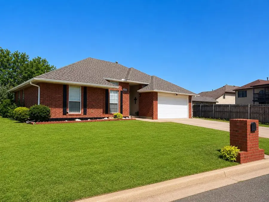9320 Mayview Circle, Oklahoma City, OK 73159 - #2