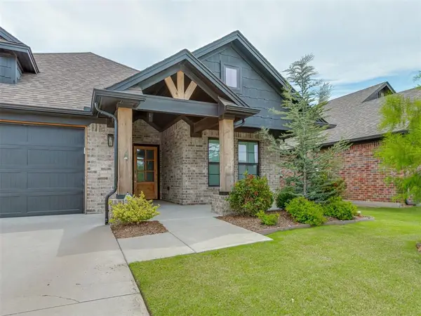 204 Ivory Drive, Yukon, OK 73099