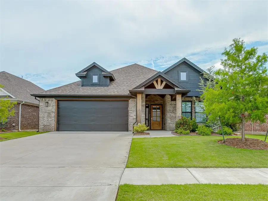 204 Ivory Drive, Yukon, OK 73099 - #2