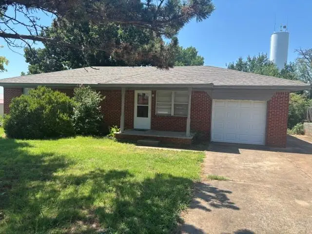 310 W J Street, Alex, OK 73002 - #1