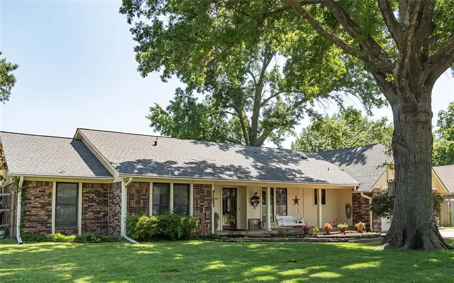 1109 Sherwood Lane, Broken Arrow, OK 74011 - #2
