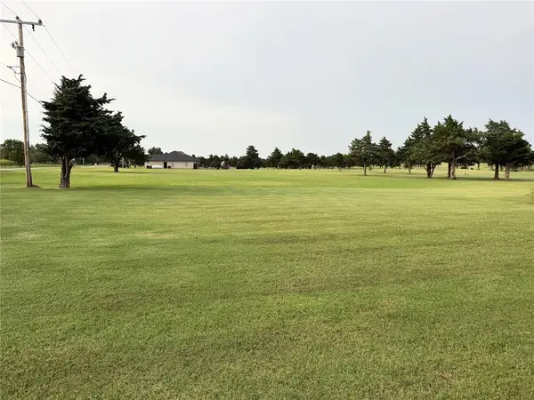 E May Ave Avenue, Guthrie, OK 73044