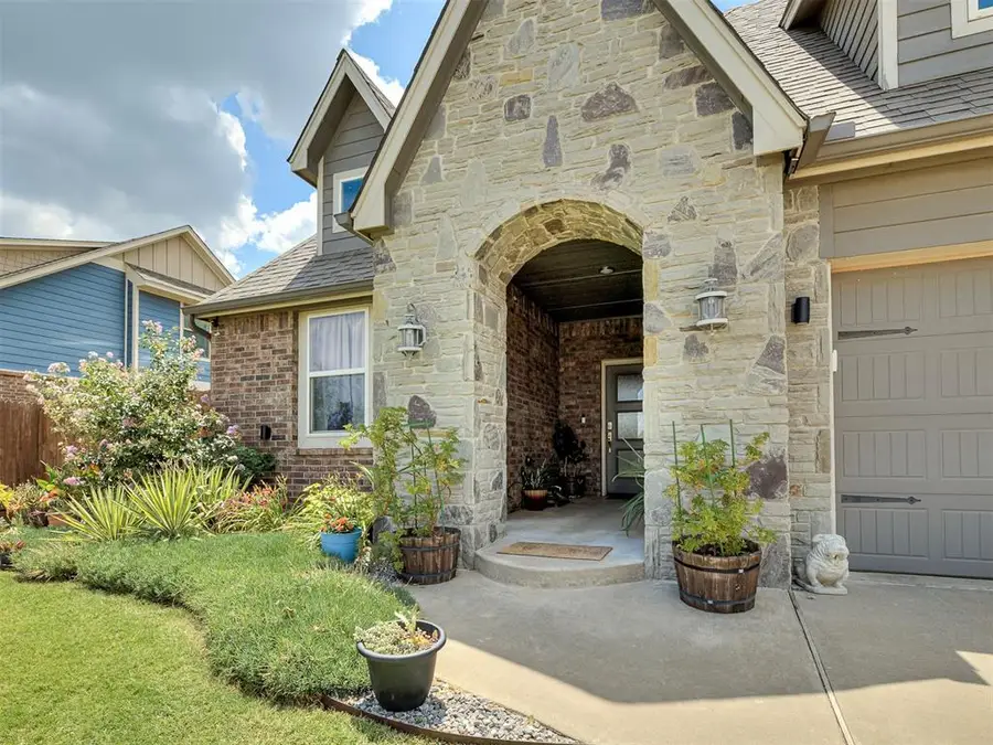 11412 NW 104th Street, Yukon, OK 73099 - #3