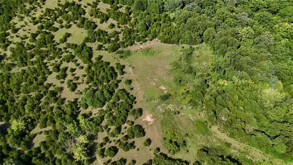 9 E 880 Road, Stroud, OK 74079