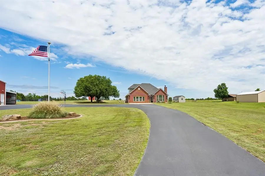 6451 E Post Oak Road, Noble, OK 73068 - #2