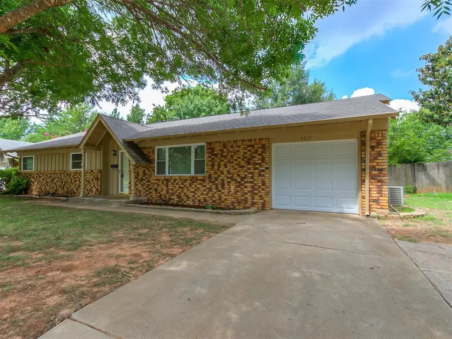 9917 Village Drive, Oklahoma City, OK 73120 - #3