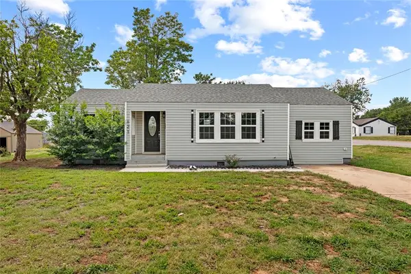 621 N 5th Street, Weatherford, OK 73096