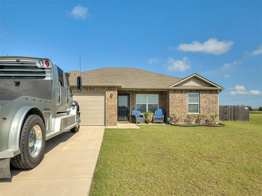 10494 Cadens Trail, Shawnee, OK 74804 - #2