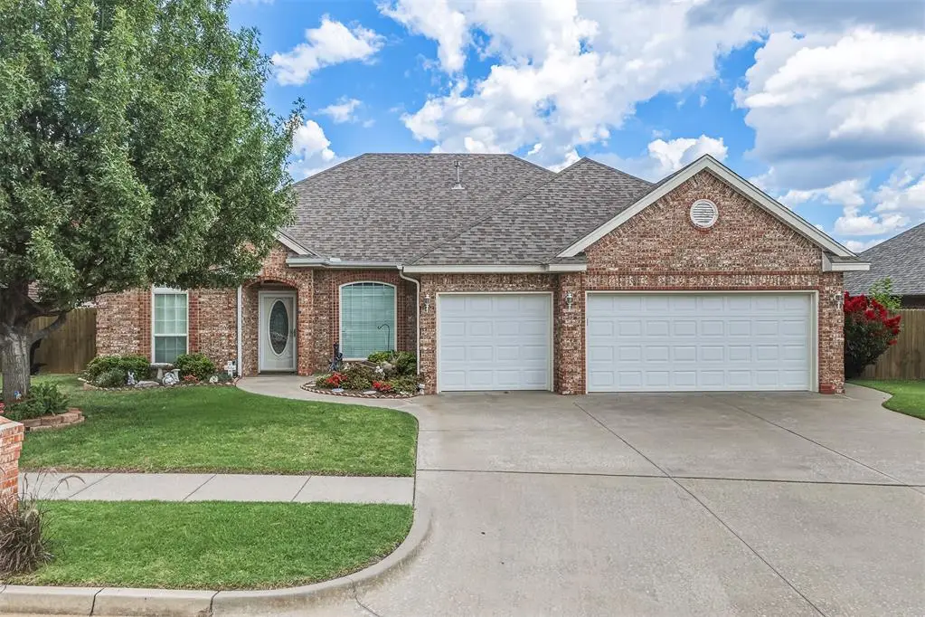 728 Ellsworth Avenue, Yukon, OK 73099 - #1