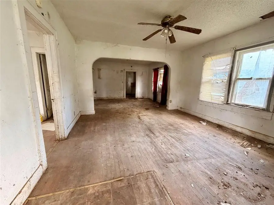 533 W Wood Street, Shawnee, OK 74801 - #2