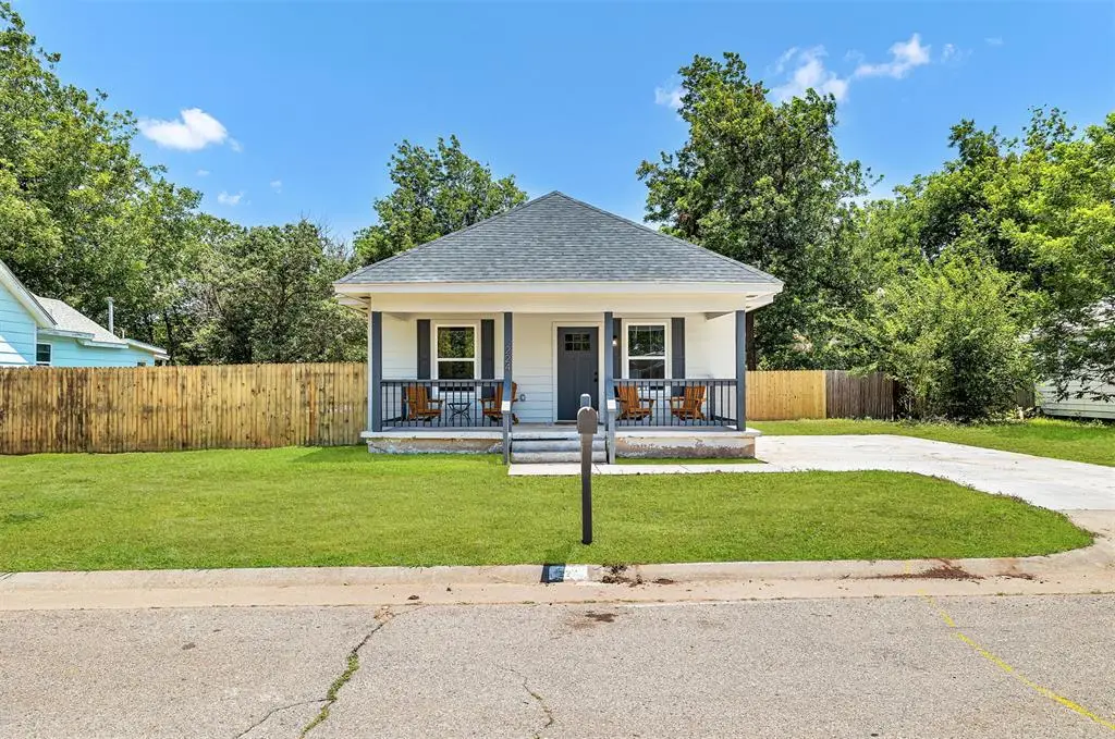 224 N L Avenue, El Reno, OK 73036 - #1