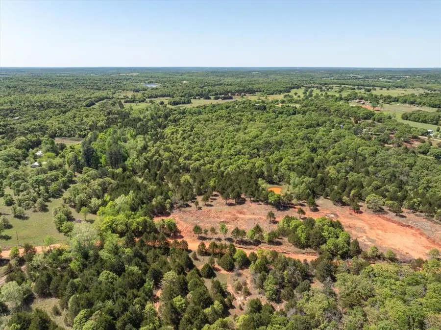 102 N Discouraging Word Way, Luther, OK 73054 - #2