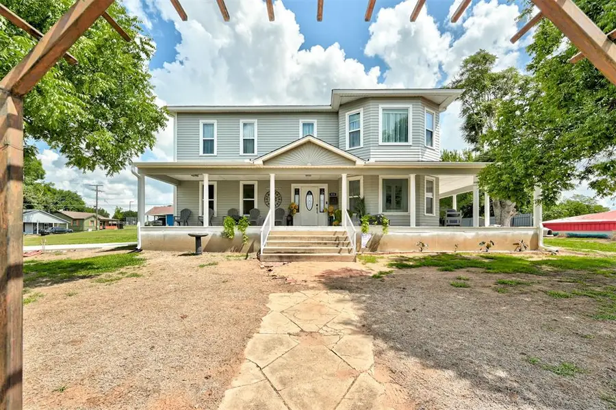 523 W Main Street, Purcell, OK 73080 - #2