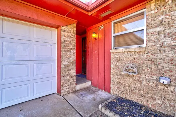 109 Bainbridge Road, Oklahoma City, OK 73114