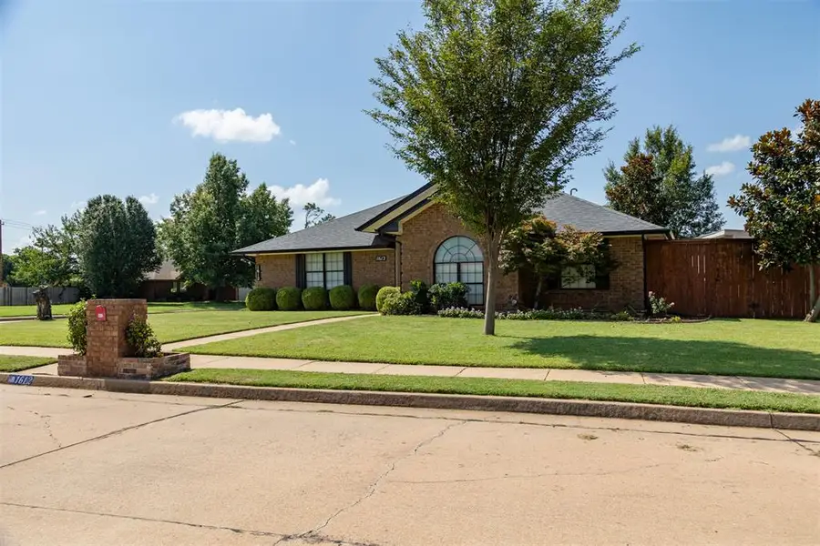 1612 Glacier Lane, Edmond, OK 73003 - #2
