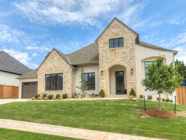 2916 Flycatcher Lane, Edmond, OK 73012