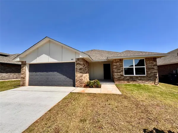 908 Shady Meadow Way, Chickasha, OK 73018
