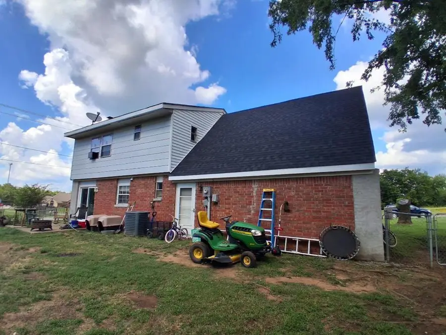 1349 Neighborhood Place, Seminole, OK 74868 - #2