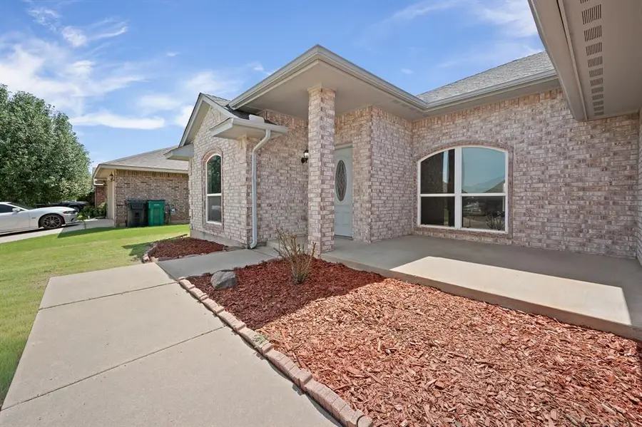 909 Greenfield Avenue, Yukon, OK 73099 - #3
