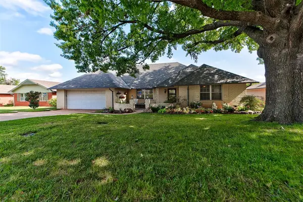 2321 Ashwood Lane, Norman, OK 73071