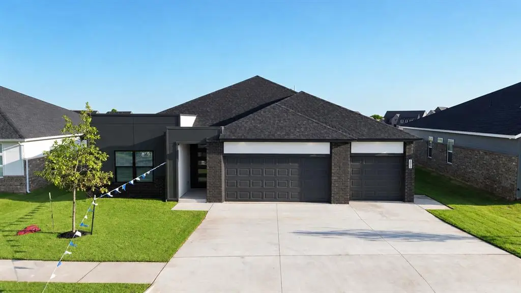 4209 NW 180th Street, Edmond, OK 73012 - #1