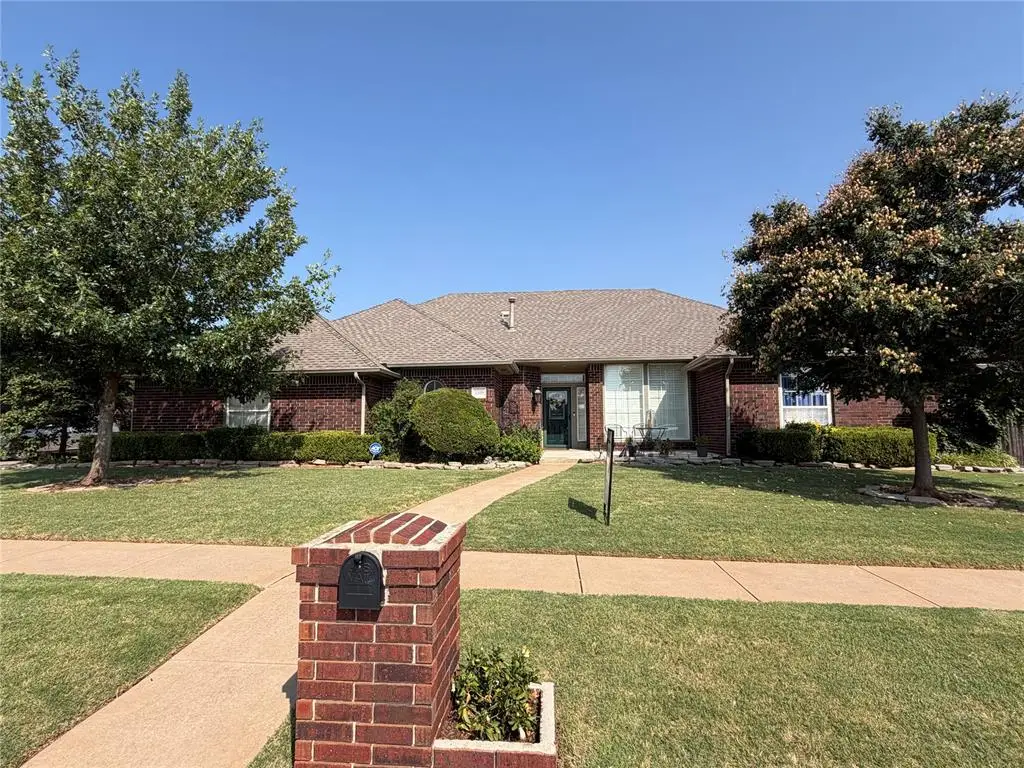 5509 Whitehall Boulevard, Oklahoma City, OK 73162 - #1