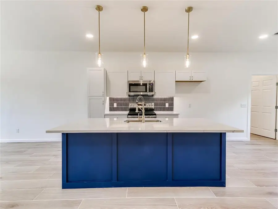9717 NE 10th Street, Oklahoma City, OK 73130 - #3