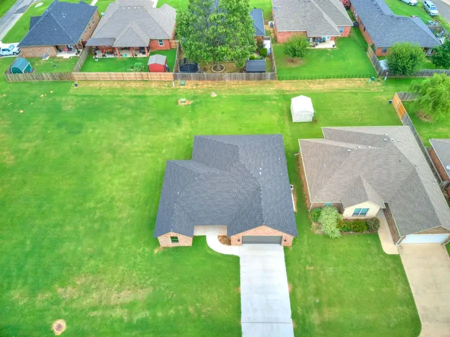 705 E Kennedy Street, Lexington, OK 73051 - #3
