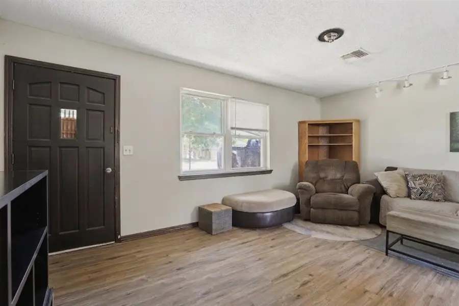 2707 County Street 2831 Street, Chickasha, OK 73018 - #3