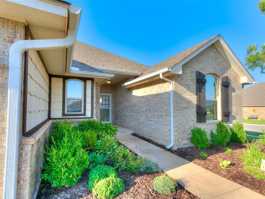 2932 NW 184th Street, Edmond, OK 73012 - #2