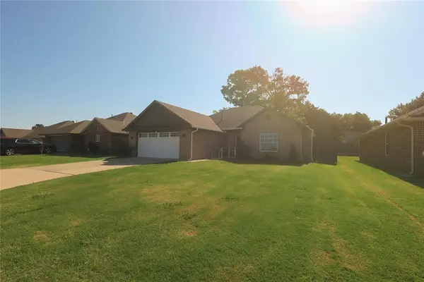 2213 Bent Tree Road, Shawnee, OK 74804