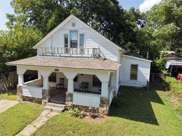 1316 E 9th Street, Shawnee, OK 74801