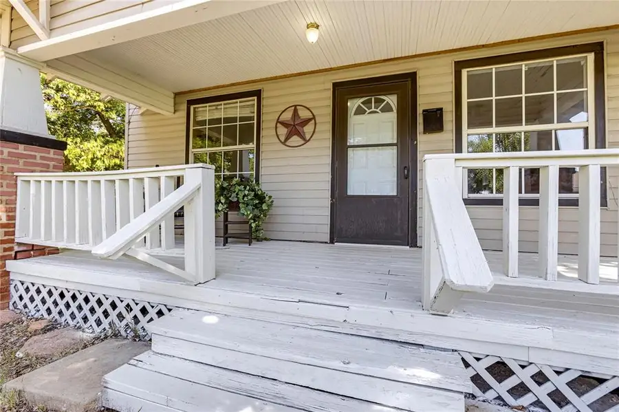 407 W 1st Street, Edmond, OK 73003 - #2