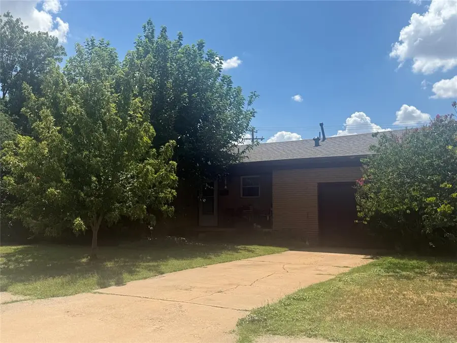 2005 N Canary Lane, Altus, OK 73521 - #3