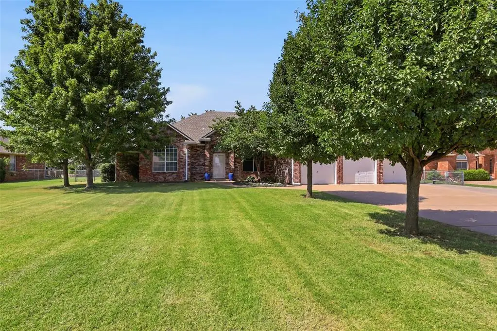 1009 Driver Lane, Edmond, OK 73025 - #1