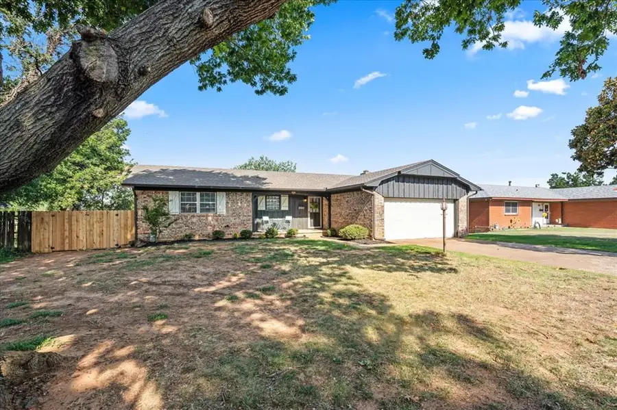 1904 S 21st Street, Chickasha, OK 73018 - #2