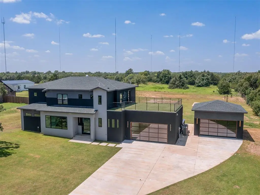 10317 N Hassett Road, Oklahoma City, OK 73131 - #1