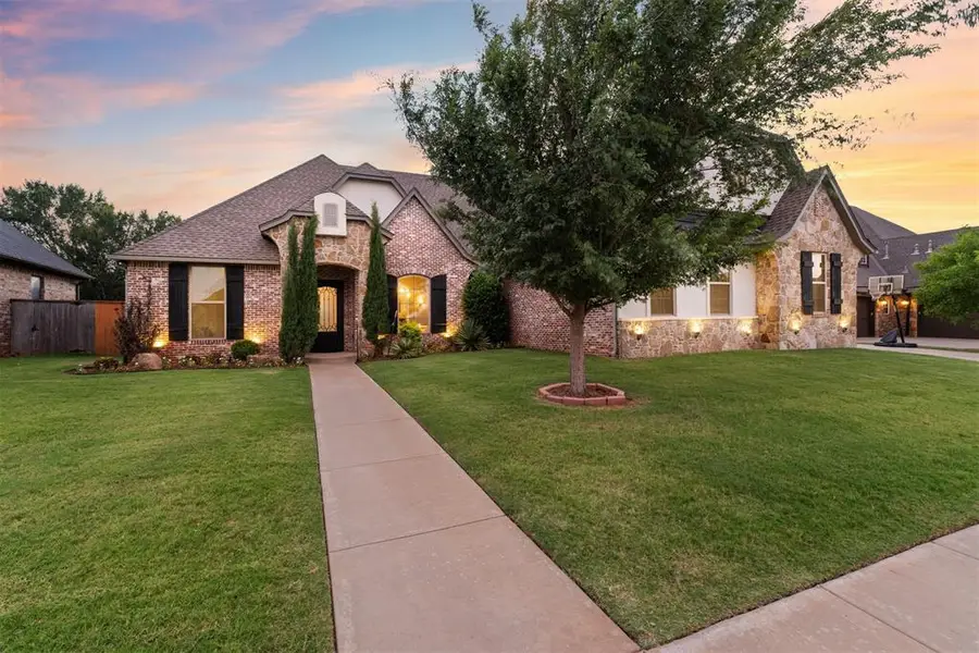 15205 Kestral Lake Drive, Edmond, OK 73013 - #3