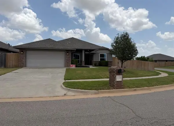 1120 Chestnut Creek Drive, Yukon, OK 73099