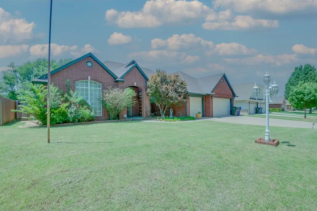 821 Leisure Drive, Midwest City, OK 73110 - #1
