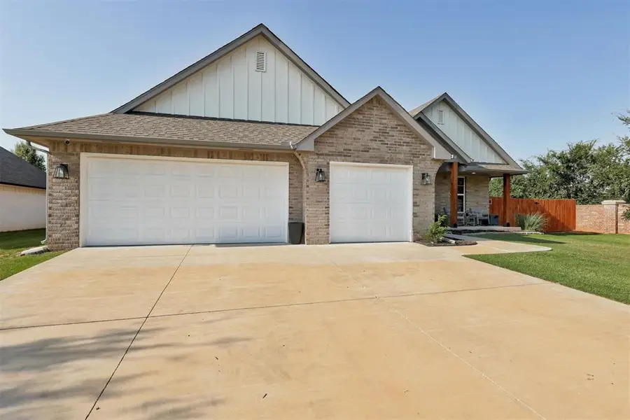 1540 NW 17th Place, Newcastle, OK 73065 - #2