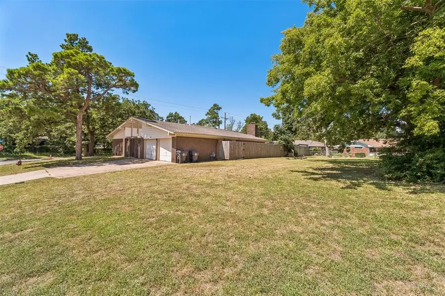 1701 Rolling Ridge, Bethany, OK 73008 - #3