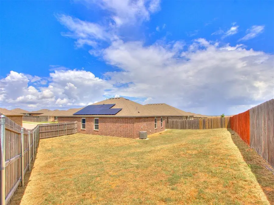 9500 Saddle Drive, Yukon, OK 73099 - #2