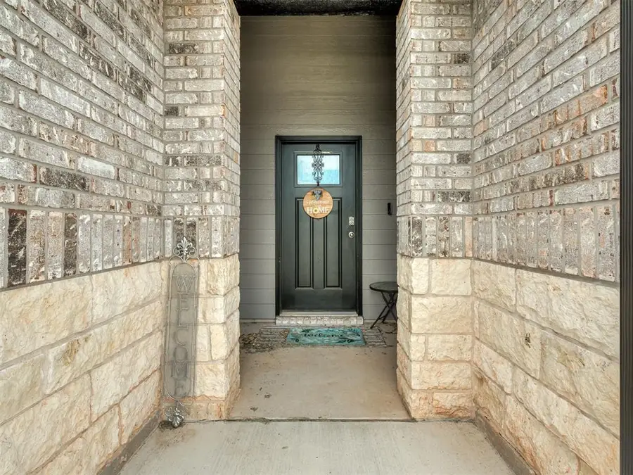 2517 Kathleens Crossing, Yukon, OK 73099 - #3