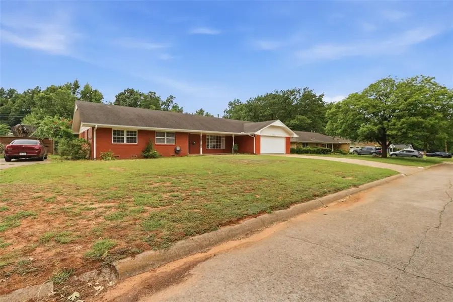 2311 W 10th Avenue, Stillwater, OK 74074 - #2