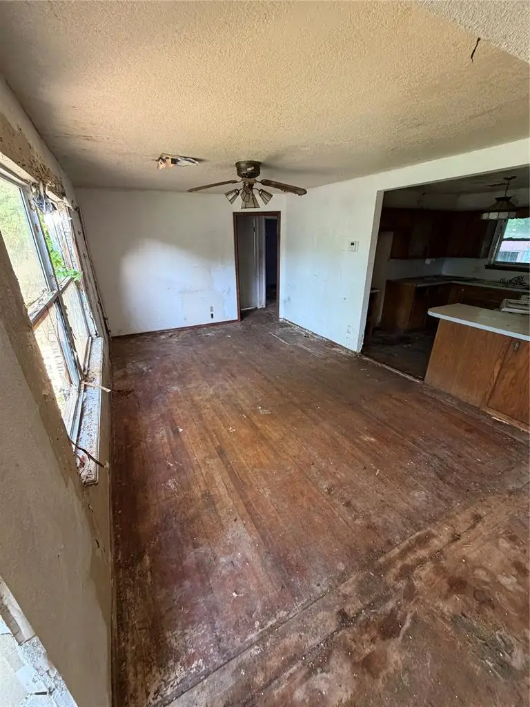 2404 SW 51st Street, Oklahoma City, OK 73119 - #2