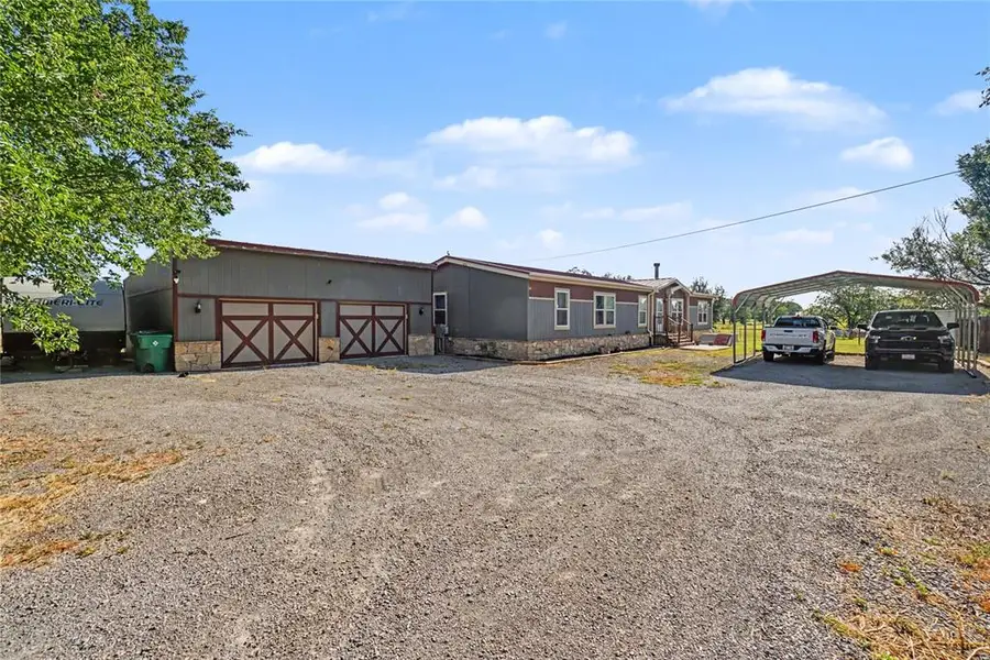 410 Willis Street, Granite, OK 73547 - #2